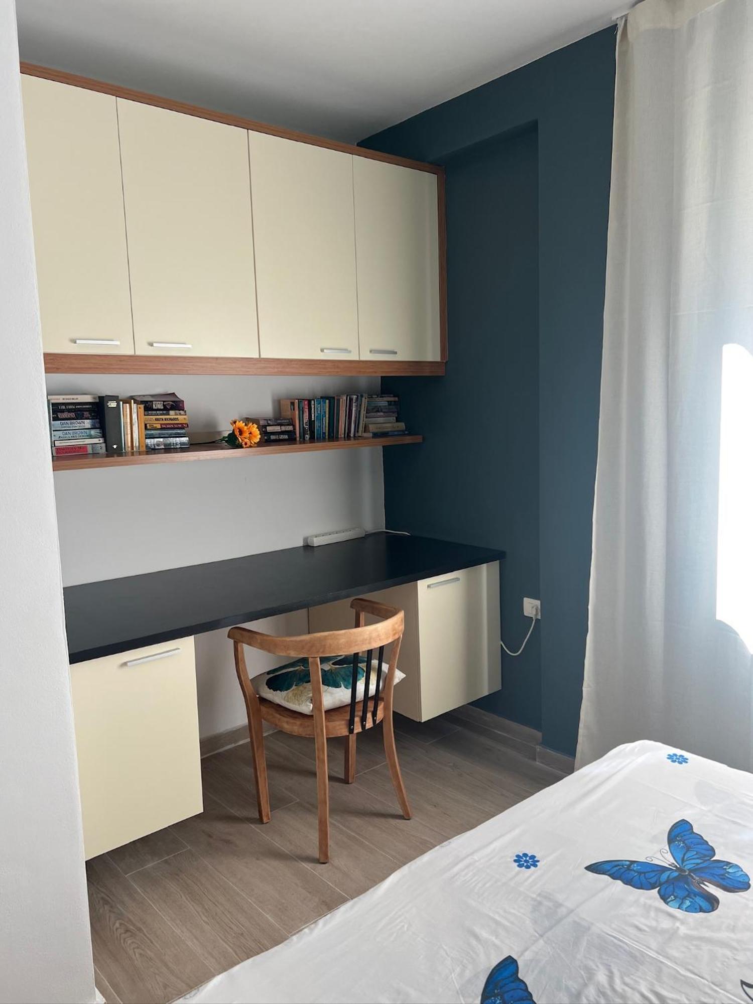 Sunset Apartment *